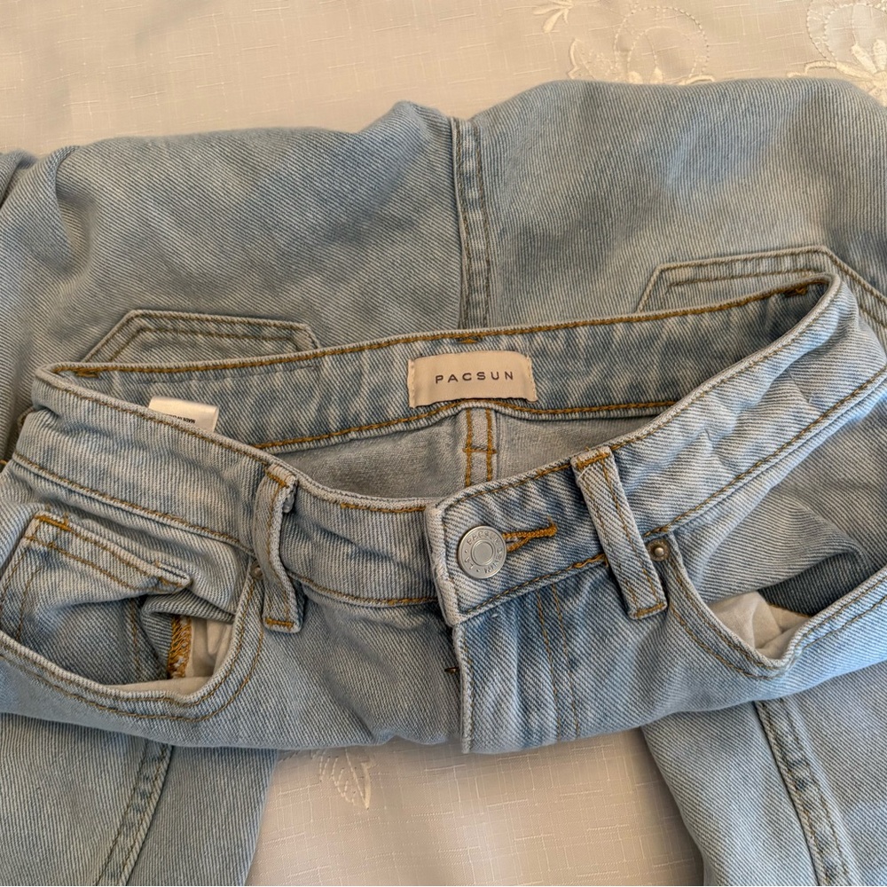 PacSun 80s Boyfriend Jeans
